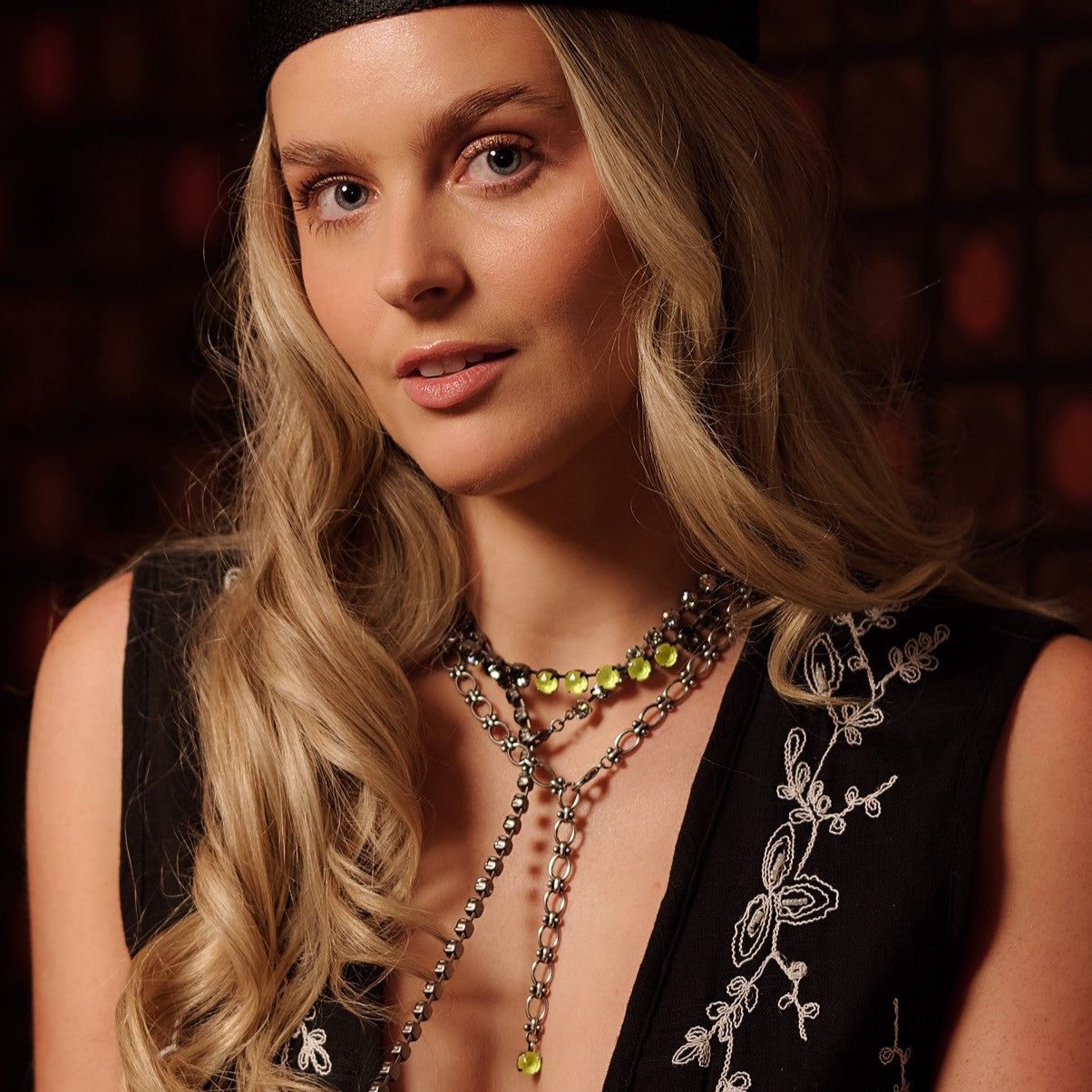 Aurora Mini Rocks Choker- Pearl