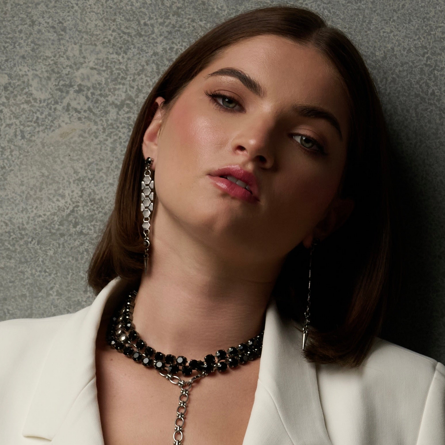Dylan Spike Earrings Maxi – Jet - Antique Silver